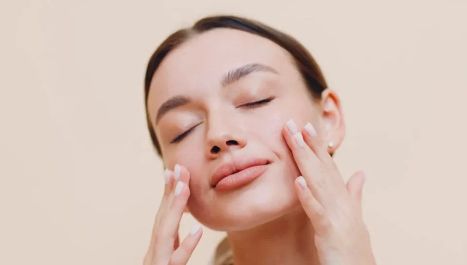 Face_Yoga_for_Glowing_Skin__The_Ultimate_Guide_to_Unlock_Radiant_Skin